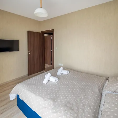 Apartment The Boulevard Luxury 2 *